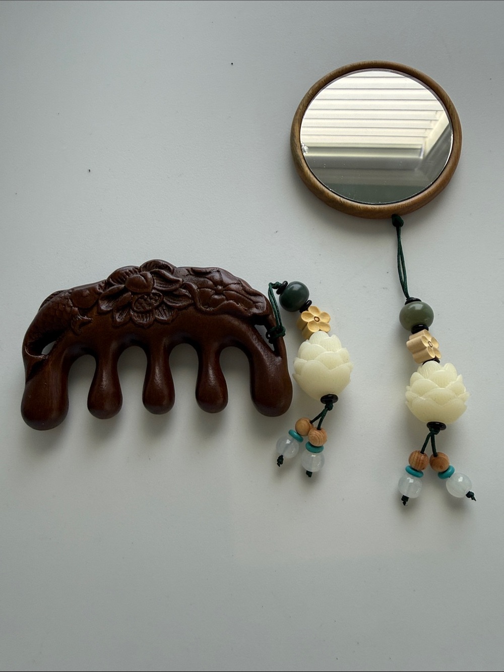 Amazon Carved Wooden Lotus Flower Hair Comb and Mirror Set